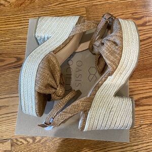 Oasis Society heels, size 7